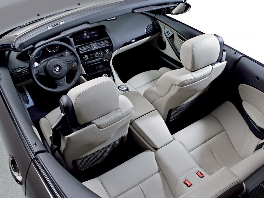  BMW M6 Convertible 2006 года  (фото 34 из 67)